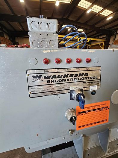 Waukesha 7042GU 800kW Natural Gas Generator Set — product image 4 of 10