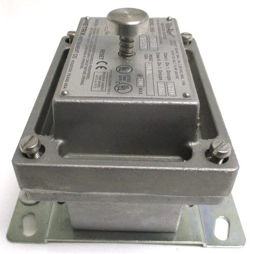 Metrix VibrAlert 5550-111-33 Mechanical Vibration Switch — product image 4 of 11