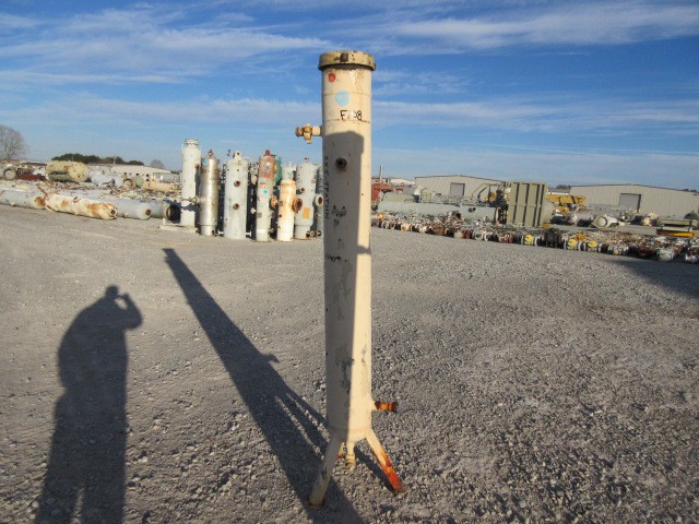 Hanover Vertical Pressure Vessel V06-547 — product image 7 of 8