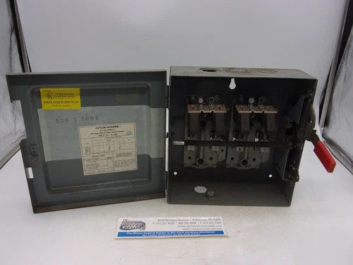 Cutler-Hammer DH461U Heavy Duty Safety Switch 30A 600V 4-Pole Non-Fusible NEMA 1 — product image 2 of 8