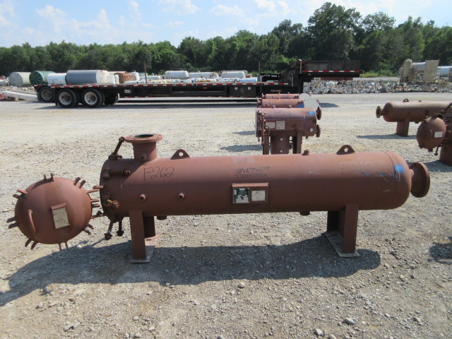 PECO Facet Horizontal Coalescer Filter Housing 18" x 6'7" Model 55HX-3-660-18-275-6F — product image 10 of 12