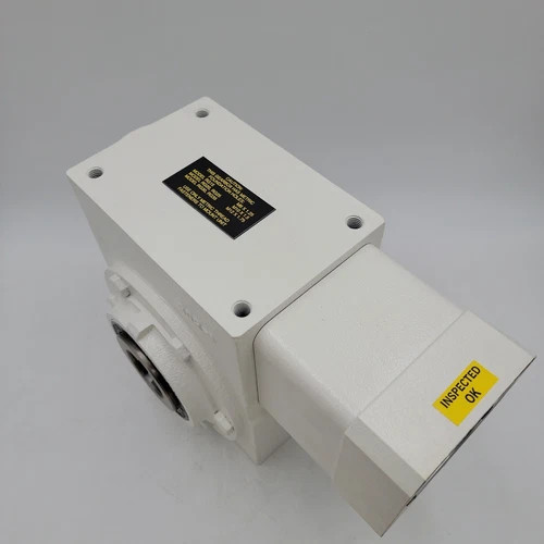 Cone Drive Right Angle Worm Gear Reducer Model R301SL0-A-C273 — product image 3 of 13