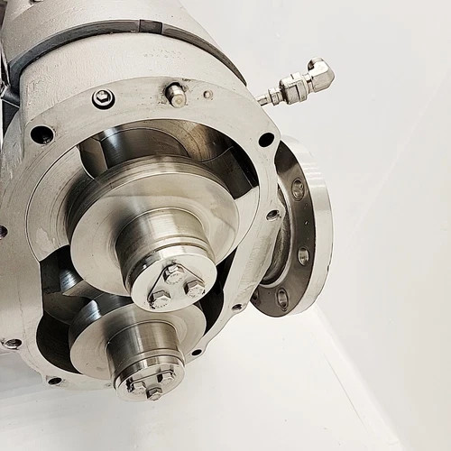 SPX Waukesha Cherry-Burrell 5070 Rotary Positive Displacement Lobe Pump with 15 HP Motor and 7.70:1 Gearbox — product image 8 of 19