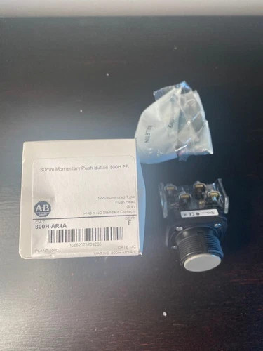 Allen-Bradley 800H-AR4A 30mm Momentary Push Button — primary product image