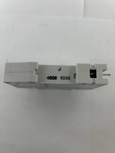 Siemens 5SX21 C10 Miniature Circuit Breaker — product image 4 of 4