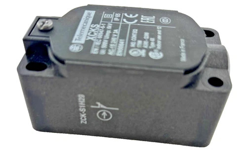 Telemecanique ZCKS1H29 Limit Switch Body — product image 4 of 6