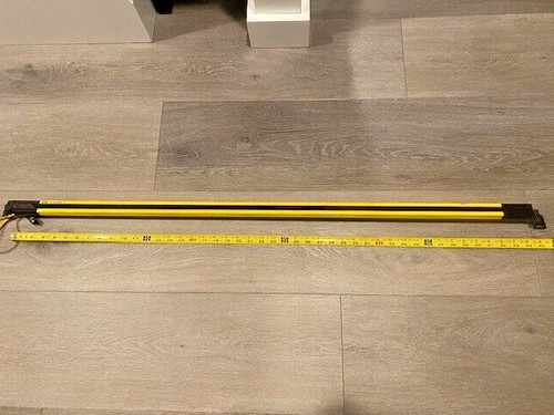 Banner Engineering EZ-SCREEN LP Safety Light Curtain Receiver SLPR25-1110P8