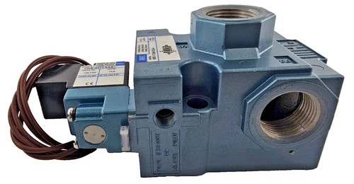 MAC Valves 56C-17-841CA Solenoid Valve with 130B-841CAAA Solenoid, 125VDC — product image 2 of 7