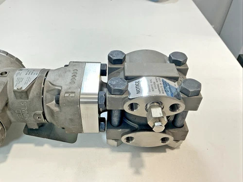 Rosemount 3051 Coplanar Pressure Transmitter 3051HG5A22AD21JB5 — product image 8 of 13