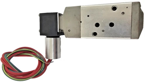 Bray Controls Series 63 Pneumatic Solenoid Valve 630250-21410536 — product image 4 of 7