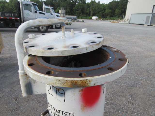 Valerus Vertical Filter Separator S3261-0 — product image 2 of 8