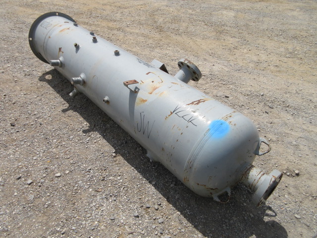 Challenger Process Systems 10" OD x 7'-4" S/S Horizontal 3-Phase Separator — product image 3 of 12