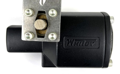 Whitey Model 131 DA Double Acting Pneumatic Actuator — product image 3 of 9