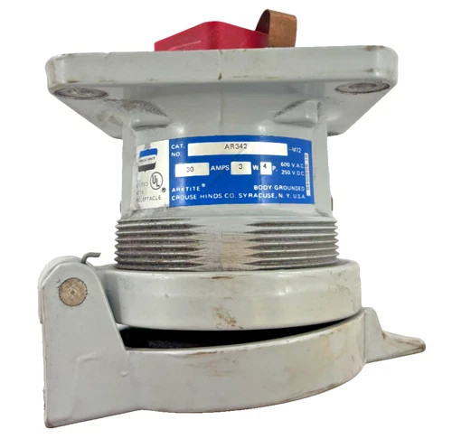 Crouse-Hinds Arktite AR342 30 Amp Heavy-Duty Receptacle — product image 2 of 7