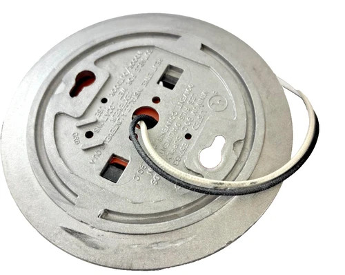 Stonco RoughLyte VCXL21GC 200W Ceiling Mount Light Fixture with Globe and Cage — product image 3 of 8