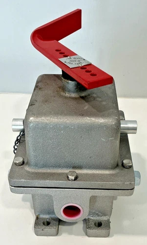 Conveyor Components RS-2 Safety Stop Control Switch — product image 4 of 7