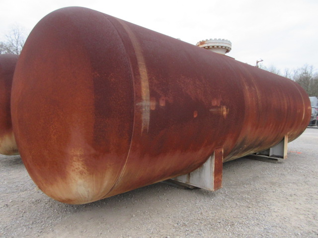 Trinity Industries Horizontal Pressure Tank, 350 PSI, 27 ft Length — product image 2 of 5