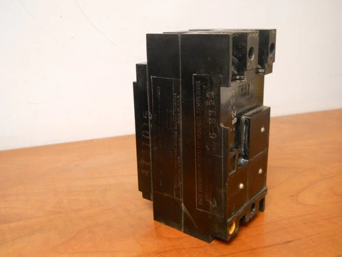 General Electric AT21015 15A 250V 2-Pole Circuit Breaker — product image 2 of 6