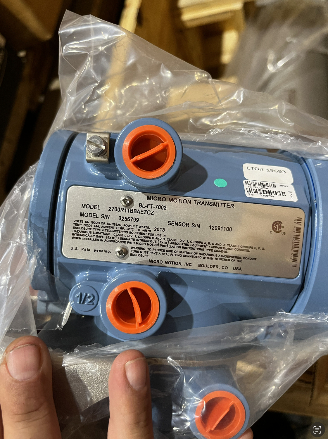Emerson Micro Motion ELITE CMFHC2M810N2BAEZZZ Coriolis Mass Flow Meter with 2700 Transmitter — product image 4 of 5