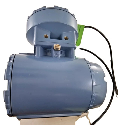 Rosemount 8732E Magnetic Flowmeter Transmitter 8732EMR1A1DA1M4Q4 — product image 6 of 7