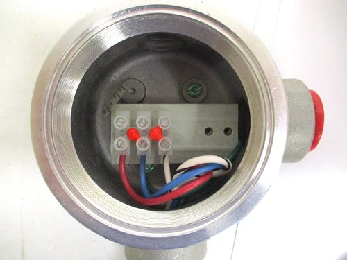 Ashcroft FPSN7JB07-XFSK3NH Pressure Switch 200 PSI with Crouse-Hinds EAB-3/4" Explosion-Proof Conduit — product image 3 of 4