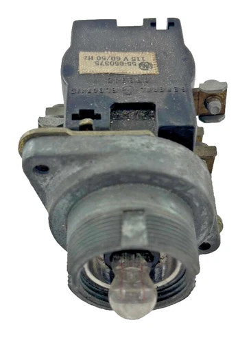 General Electric CR2940UW221A2 Heavy Duty Oil-Tight Illuminated Push Button — product image 3 of 6