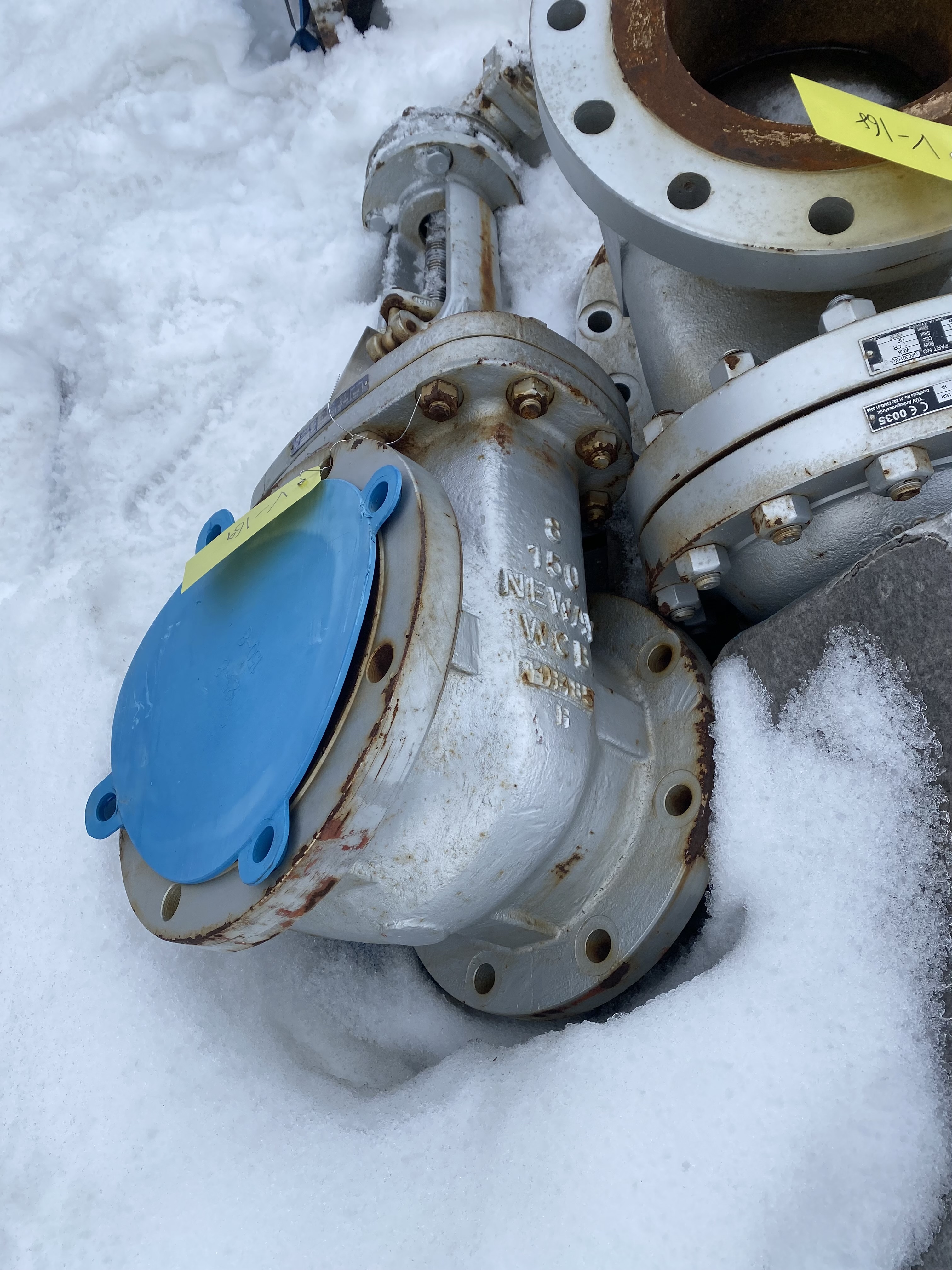 Neway 8-Inch Class 150 Carbon Steel Gate Valve — product image 2 of 4