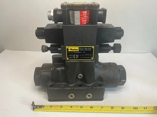 Parker D61VW1C4NYCF56-75 Directional Hydraulic Control Solenoid Valve — primary product image