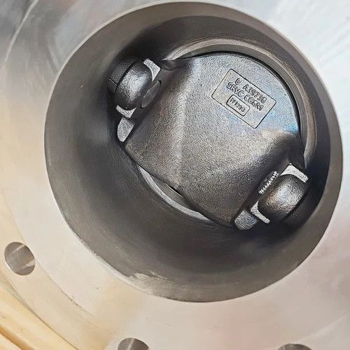 DeZURIK 6-Inch V-Port Ball Valve VPB 9720016R002 with Honeywell Rotary Actuator and ABB PositionMaster EDP300 — product image 2 of 6