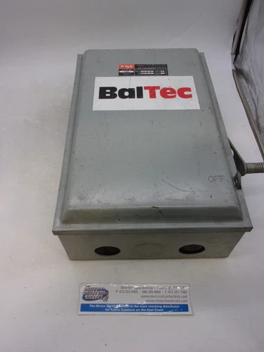 Federal Pacific Electric 7132 Safety Switch, 3P, Non-Fusible, 100A, 240V, NEMA 1 — primary product image