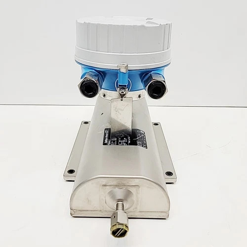 Endress+Hauser Promass A 100 Coriolis Mass Flow Meter 8A1B02-13L9/0 — product image 9 of 14