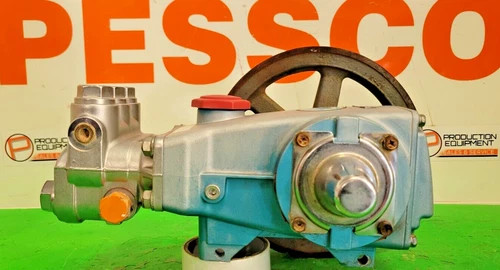 CAT Pumps Model 550 Triplex Plunger Pump