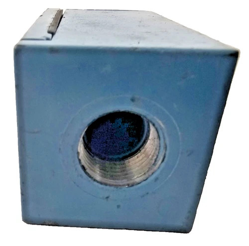 Honeywell Micro Switch LSF7L Heavy Duty Limit Switch — product image 6 of 7