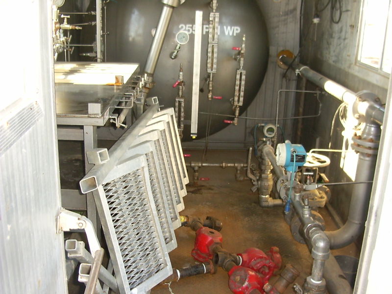 E&D Pipe and Process Equipment Ltd. 6' x 10' Production Testing Unit on 45' Hiboy Trailer — product image 7 of 12