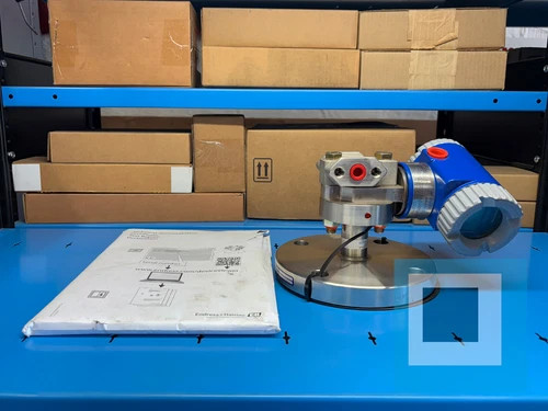 Foxboro IDP10-TF1B01C-L1 Intelligent Differential Pressure Transmitter