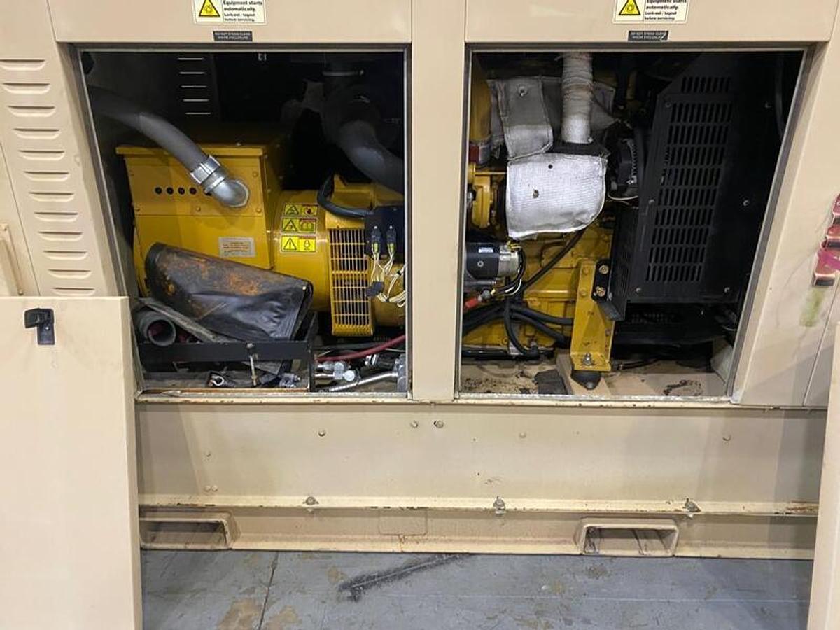 Caterpillar C32 1000 kW Diesel Generator Set — product image 4 of 4