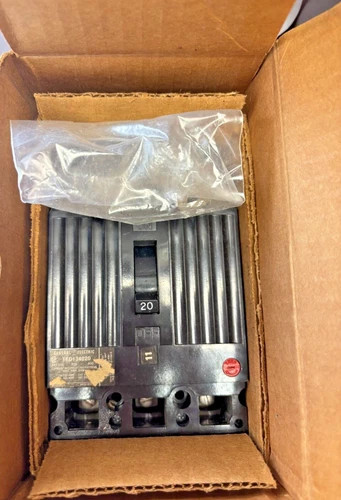 General Electric TED134020 3-Pole 20A Molded Case Circuit Breaker — product image 2 of 5