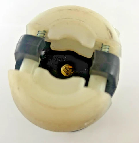 Hubbell HBL3331C Twist-Lock Plug, 30A 125/250V — product image 5 of 5