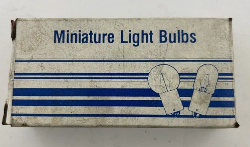 Package of 7 Miniature Light Bulbs 0283400 — product image 2 of 3