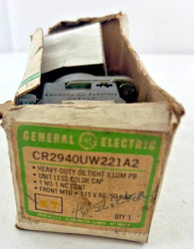 General Electric CR2940UW221A2 Heavy Duty Oil-Tight Illuminated Push Button — primary product image