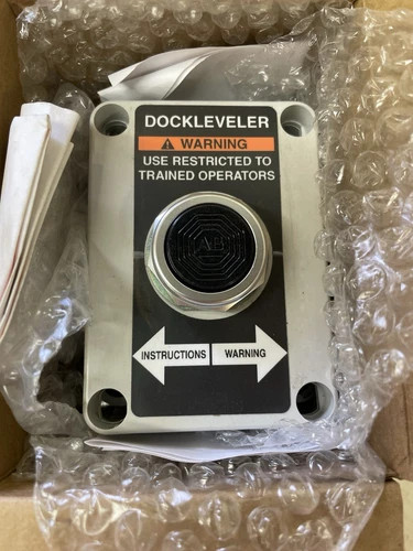 Allen-Bradley 800T-NX1502A Pushbutton Station — primary product image