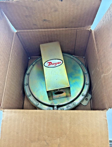 Dwyer Series 1627 Differential Pressure Switch, Model 1627-5 — product image 4 of 6