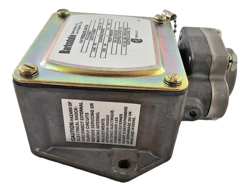 Barksdale HI-P Pressure Switch PIH-KH340SS-T — product image 4 of 8