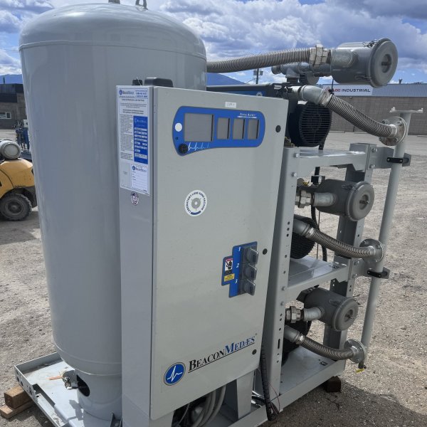 BeaconMedaes LVLS05T-200V-TCD Triplex Vacuum Pump Package