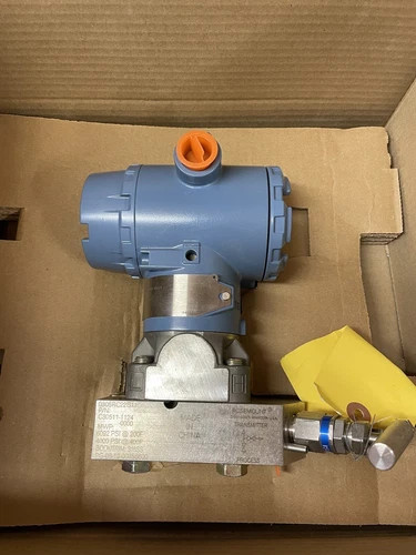 Rosemount 3051CG5A02A1AM5C6P1185Q4Q8 Coplanar Gage Pressure Transmitter — primary product image