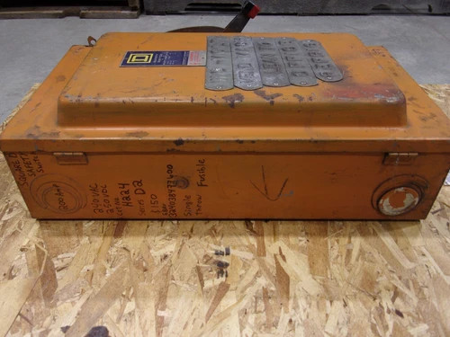 Square D H224 Heavy Duty Fusible Safety Switch, 200A, 240VAC/250VDC, NEMA 1 — product image 5 of 8