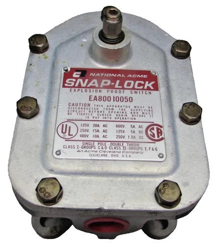 Namco SNAP-LOCK Explosion Proof Limit Switch EA800-10050 — primary product image