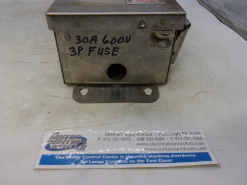 Square D H361DS Heavy Duty Safety Switch, 30A, 600V, 3P, Fusible, NEMA 4/4X/12 Stainless Steel — product image 5 of 8