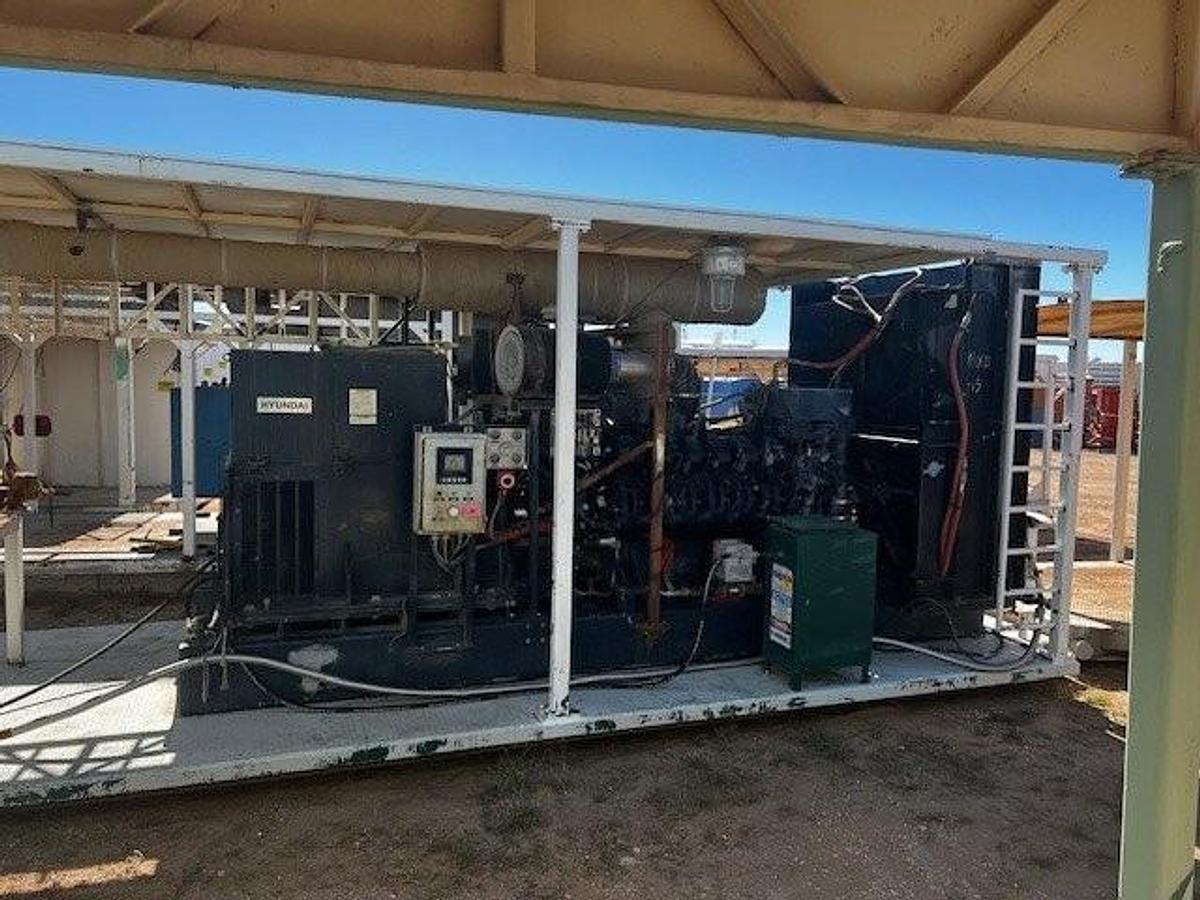 MTU 16V2000 1000 kW Diesel Generator Set with Stamford CC634C Alternator