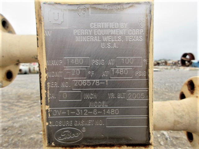 PECO Series 70V Vertical Gas Coalescer 6-Inch 1480 PSIG — product image 6 of 11